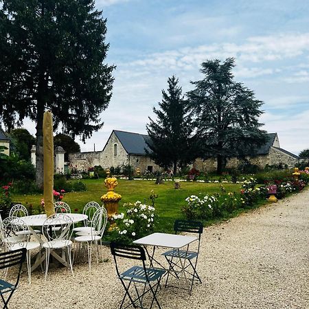 Chateau De La Thibaudiere Bois Savary - Chambre Familiale Du Roi Allonnes  Экстерьер фото